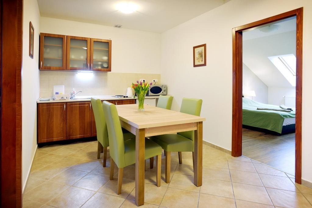 Corner Apartman Эгер Номер фото